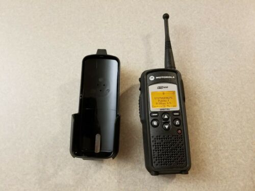 Motorola DTR650 digital 2 way radio 900mhz walkie talkie