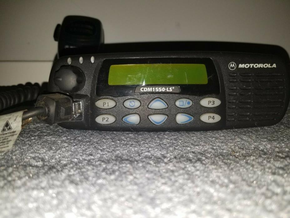 Motorola CDM1550 LS + UHF ( 403-470 MHz ) Mobile Radio Model. AAM25RHF9DP6AN