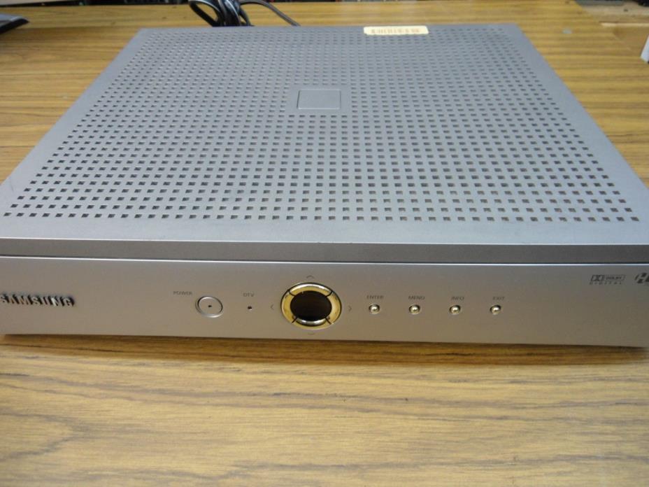 Samsung Digital Receiver converter box model SIR-T151 HIGH DEFINATION ANTENNA TV
