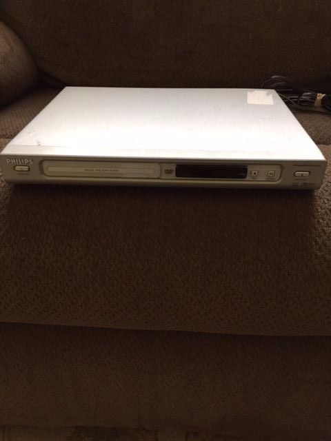 Philips DVD DVD622/37 Player selling for parts only