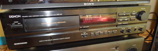 Denon DRS-610 Motorized/Horizontal Stereo Cassette Deck Player/Recorder