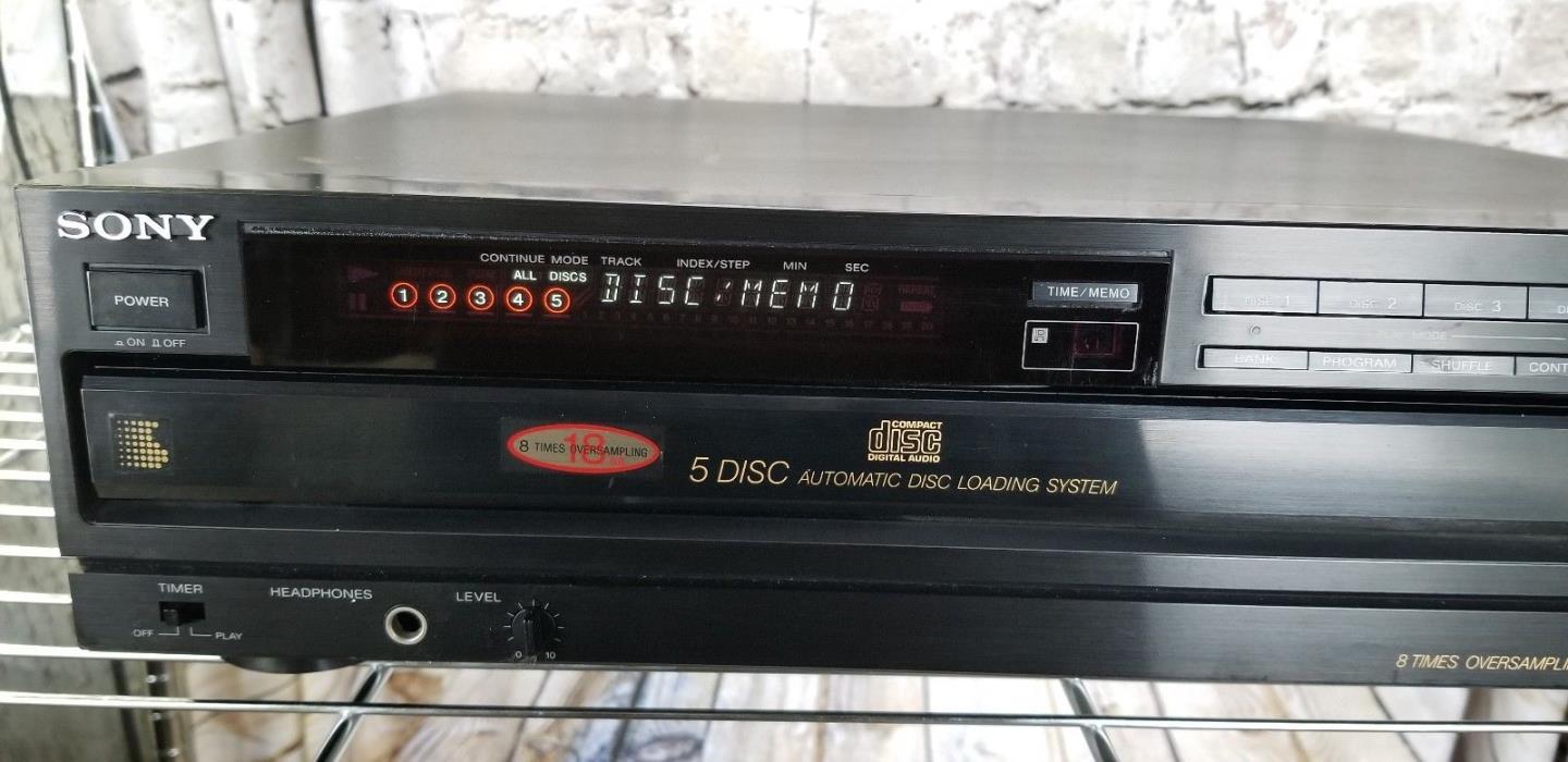 Sony CDP-C700 5 Disc CD Changer Player - No Remote