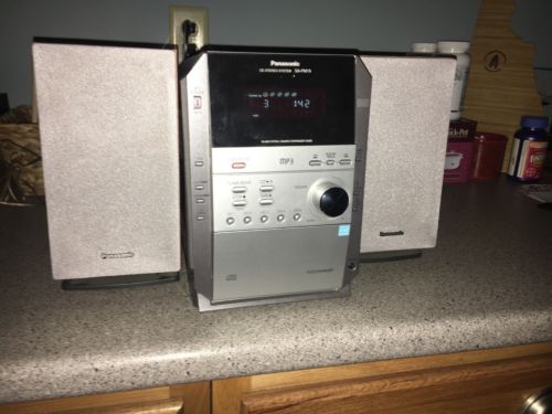Panasonic SA-PM19 AM/FM Stereo Cassette 5 CD Changer System