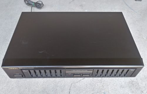 Onkyo EQ-101 STEREO GRAPHIC EQUALIZER IN GREAT CONDITION !