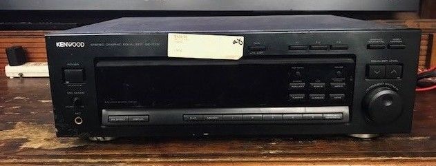 *Kenwood Stereo Graphic Equalizer GE-7030