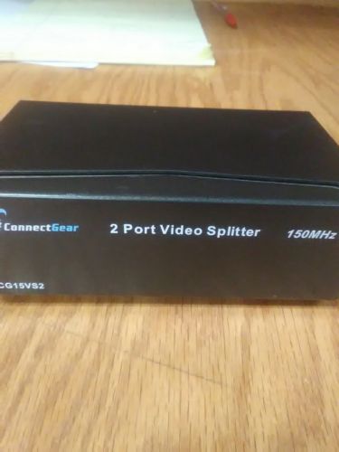 Connect Gear CG15VS2 250MHz 1600x1200/1920x1440/2300x1920 2 Port Video Splitter