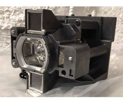 For CHRISTIE LWU701i-D, LWU701i Projector Lamp with OEM Philips UHP bulb inside