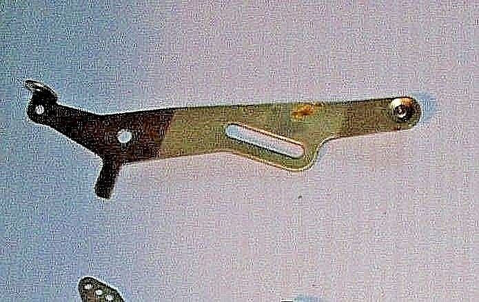 GARRARD SL 95B Turntable parts: 74332 Auto Operating Lever