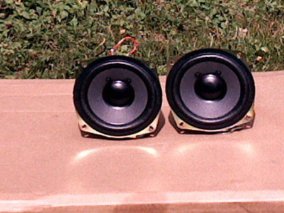 Pair Of 8 ohm Sony 5 '' woofers Speakers are  In Good Working Condition!