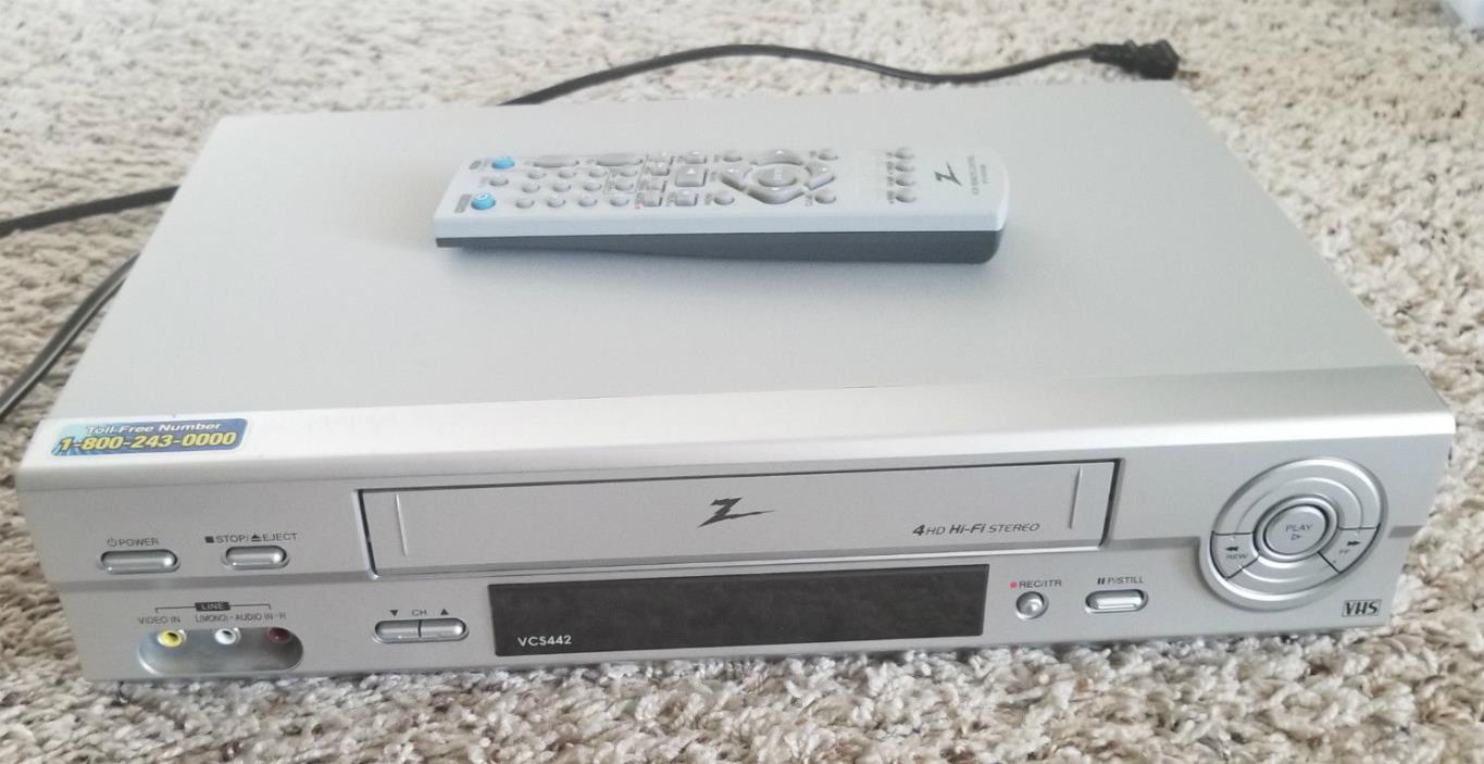 Zenith VCS442 4-Head VCR with original remote and A/V cable