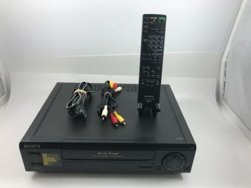 Sony SLV-390 Video Cassette Recorder VCR Player W/remote/RCA Cables/Mint Cond.