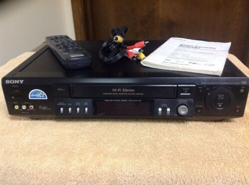 Sony SLV-799HF VHS VCR Player Hi-FI Stereo Recorder w/ Remote + Cables + Manual