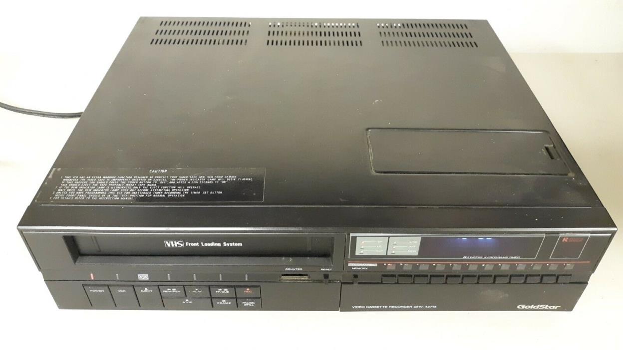 Vintage Goldstar VHS Player model GHV-42FM front loading video cassette recorder