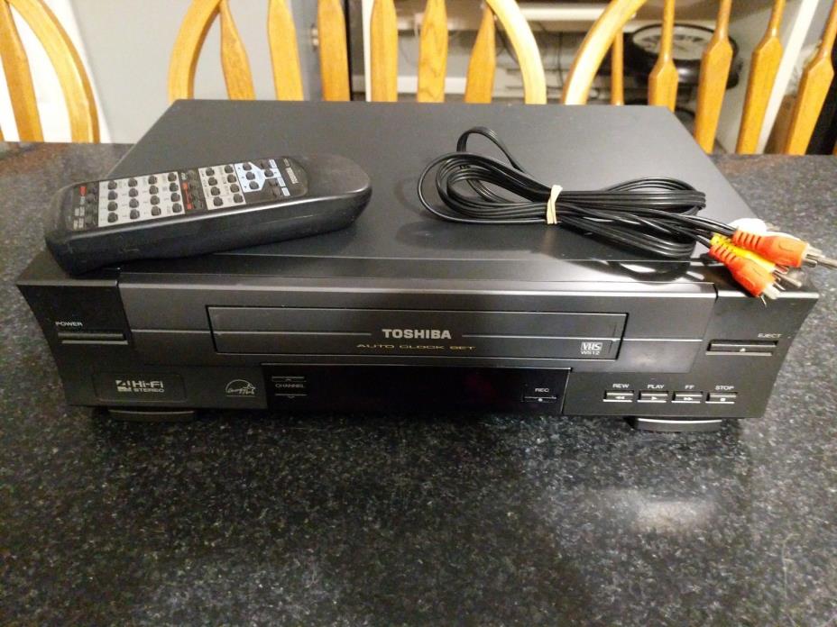 Toshiba 4 Head Hi-Fi Stereo VHS VCR Video Player Recorder Tuner W-512 w Remote