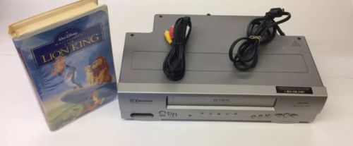 EMERSON 4 HEAD VCR MODEL No. EWV404  tested works great The Lion King VHS