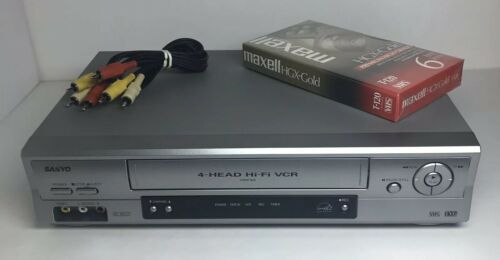 Sanyo 4-Head Hi-Fi VCR VHS Player With Tape And Cord