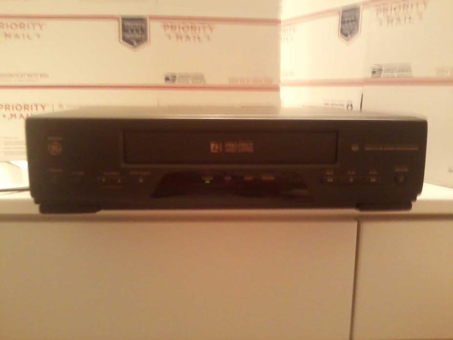 GE 4 Head VCR Model # VG4030A... Tested and Works Well... Vintage