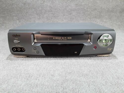 Sanyo VWM-680 VHS VCR Tape Player Recorder 4 head Hi-Fi