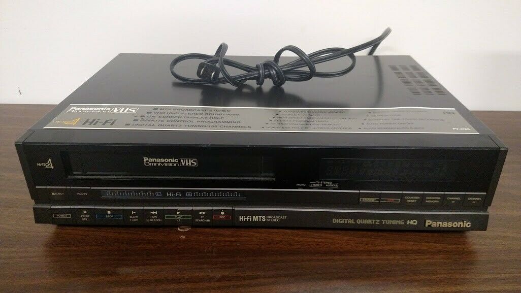 Panasonic Omnivision VHS Tape Player, Hi-Tech 4, Digital Quartz Tuning, PV-4760