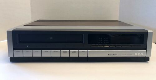 Vintage RCA VCR Model VLT385 Selectavision VHS Recorder/Player Non Working AS IS