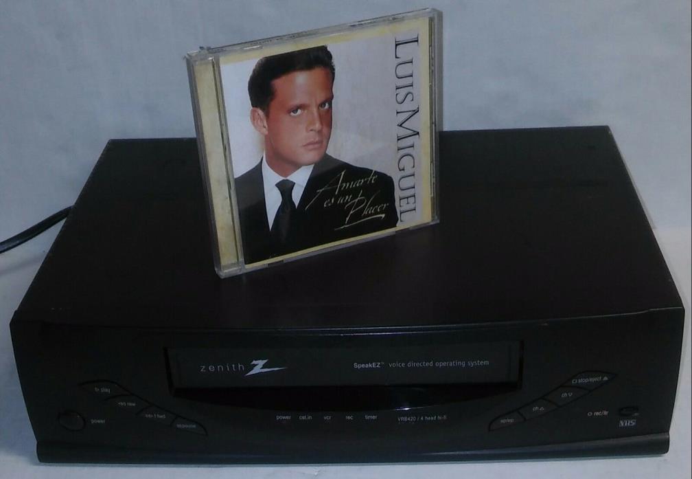 Zenith stereo video recorder model VRB420 VHS VCR/ Free CD Luis Miguel