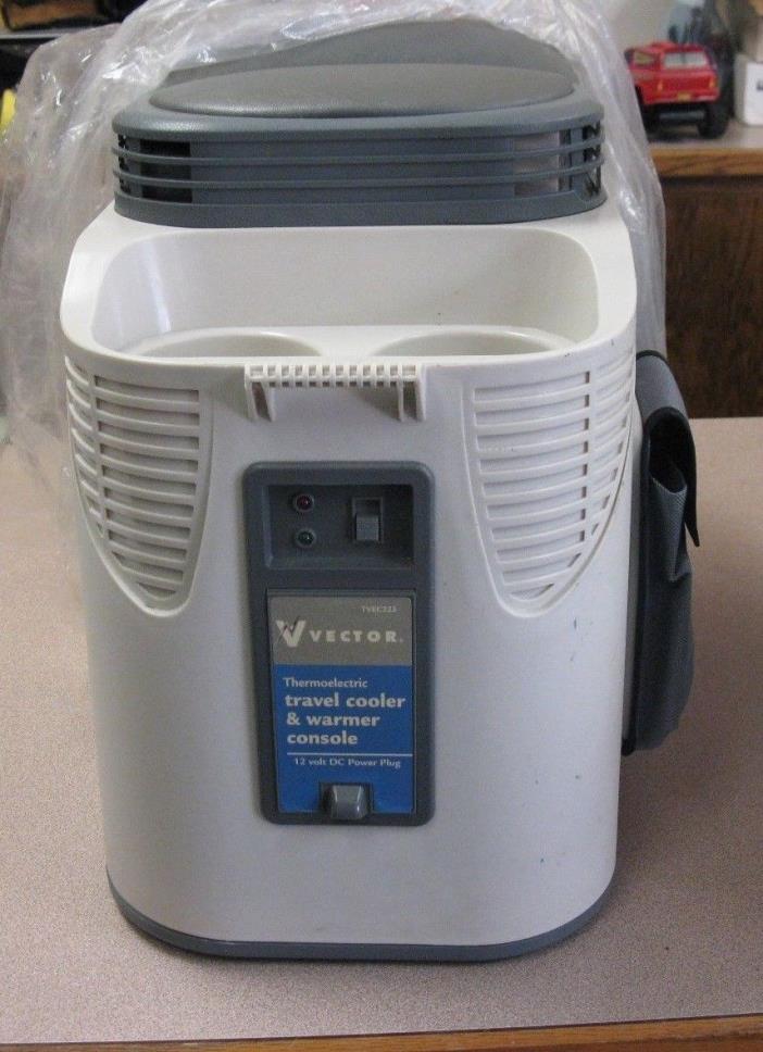 Travel Cooler & Warmer Vector Vec223 Thermoelectric Console 12v Lighter Plug W14