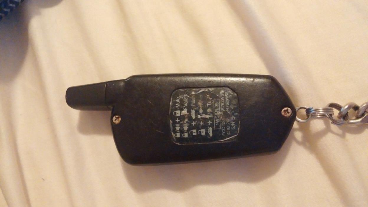 Sold as is Compustar Remote 1WSSR-25 FCC ID VA5JR762WSSPN - 7087A-R762WSS - Read