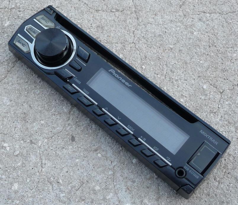 Pioneer CD Player Car Stereo DEH-X1710UB MIXTRAX USB Face Plate