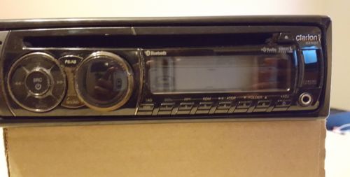 Clarion CZ501 - Head Unit, Faceplate, Sleeve and Manual