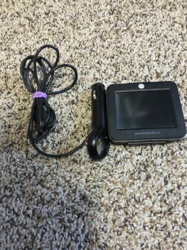 Motorola Motonav TN20 3.5 Inch Portable GPS Navigator w/Text to Speech