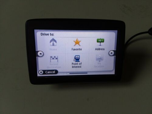 TomTom GPS Bundle W/Car Charger Model: 4EV52 Z1230  Vehicle, Tom Tom 5” Screen