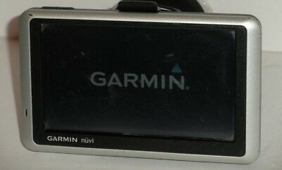 GARMIN nuvi 1390 Portable 4.3 in Touch Screen GPS Bluetooth Bundle