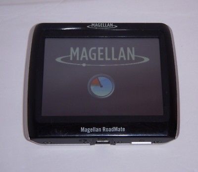 MAGELLAN Roadmate 1340 Automotive GPS Navigator Touch Screen Bundle