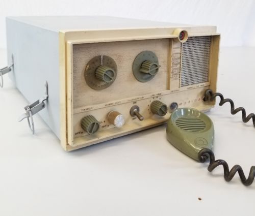 Vintage Apelco Marine CB radio AE-50M