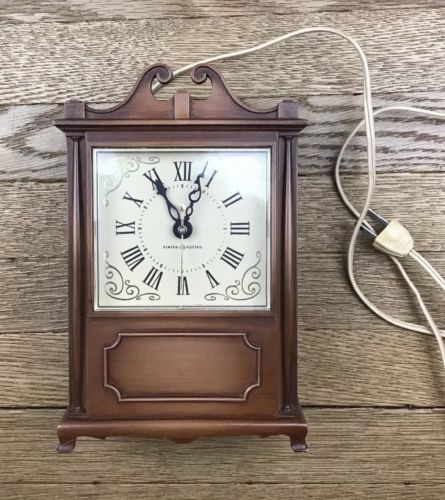 Vintage General Electric Table Desk Shelf Analog Roman # Clock GE Model 8101A