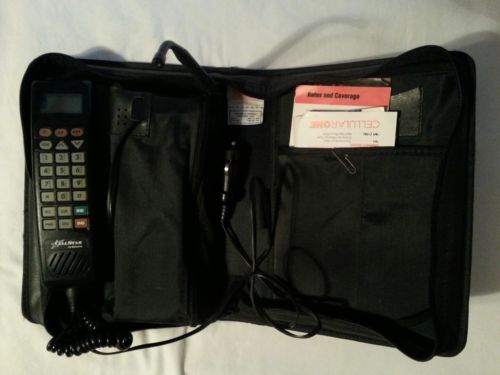 Motorola Wireless Cellstar SCN2552A Portable Cellular Car Bag  Phone