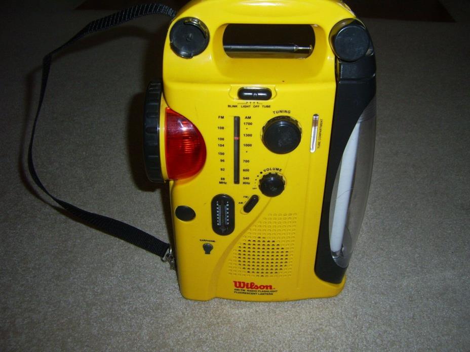 Vintage Wilson AM/FM Radio Flashlight Fluorescent Lantern, Mosquito repeller,