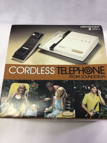 Vintage Soundesign Phone Cordless Telephone 7890 1980s Phone Prop