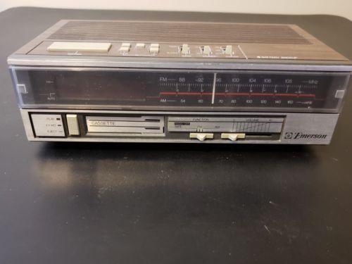 Vintage Emerson Alarm clock radio dual power with cassette  model RC5806 TESTED