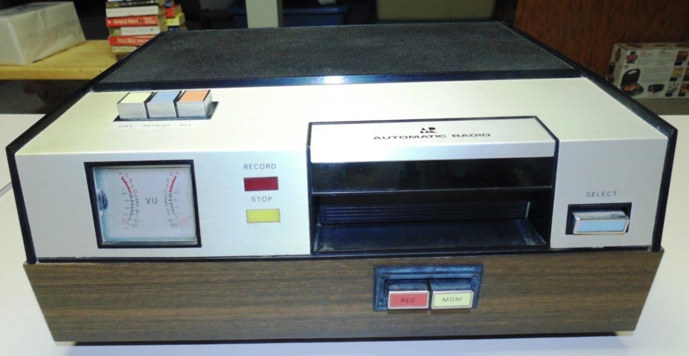 Automatic Radio 8 Track Tape Player/Recorder HRP 1356