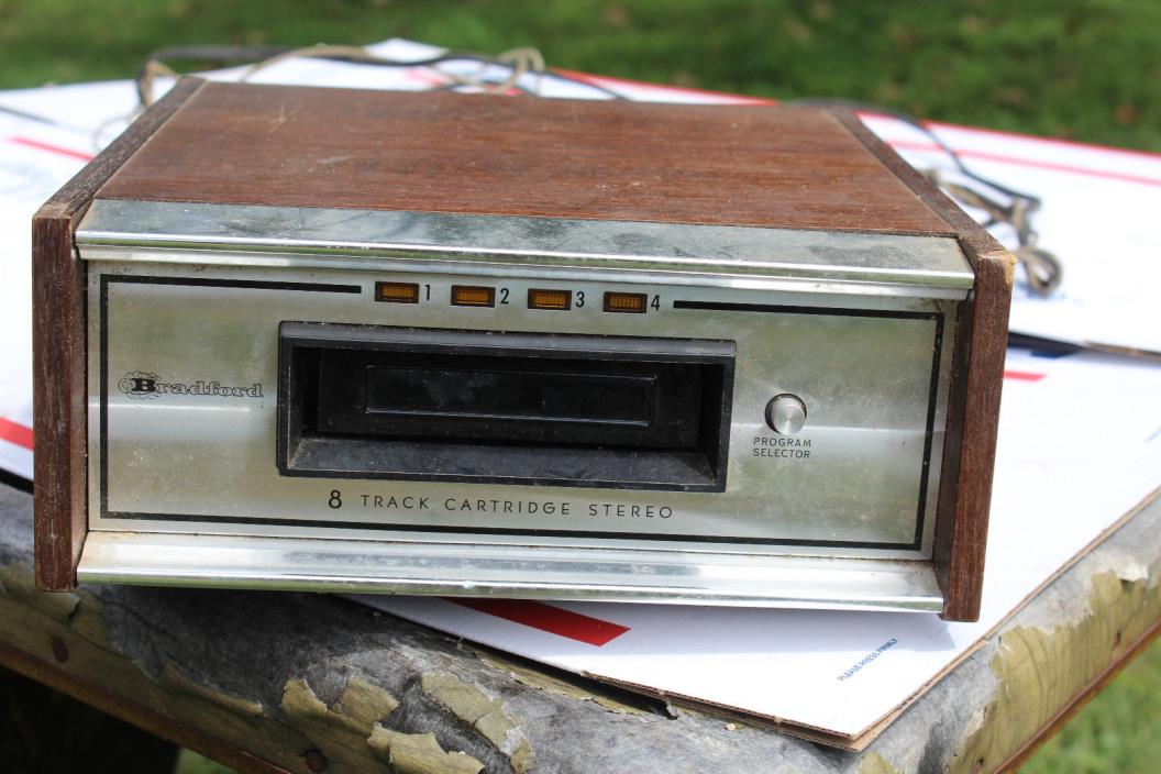 Vintage Bradford 8-Track Cartridge Stereo Player Radio RS-802US Rare