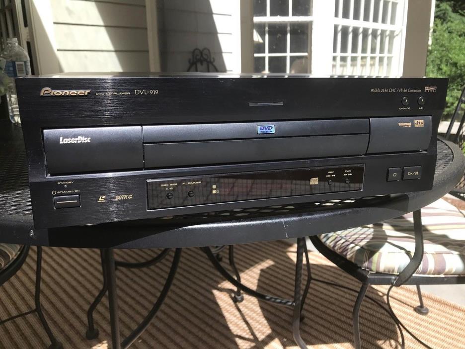Pioneer DVL-919 Laser Disc Player