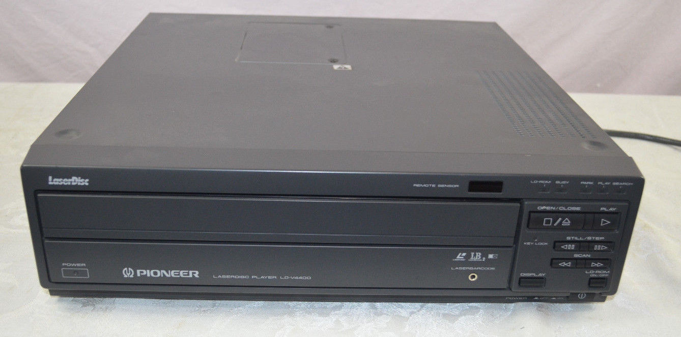 Vintage Pioneer LaserDisc C Player model LD-V4400