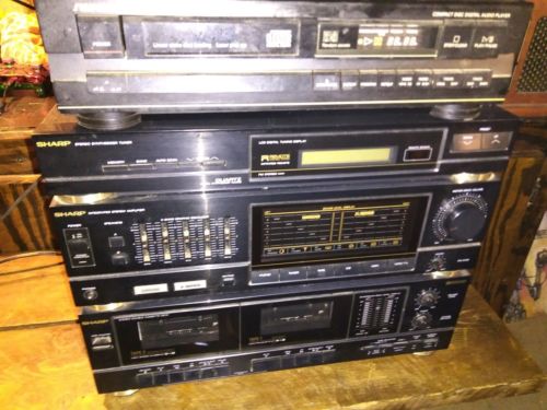 vintage soundesign  cdplayer with sharp stereo   read