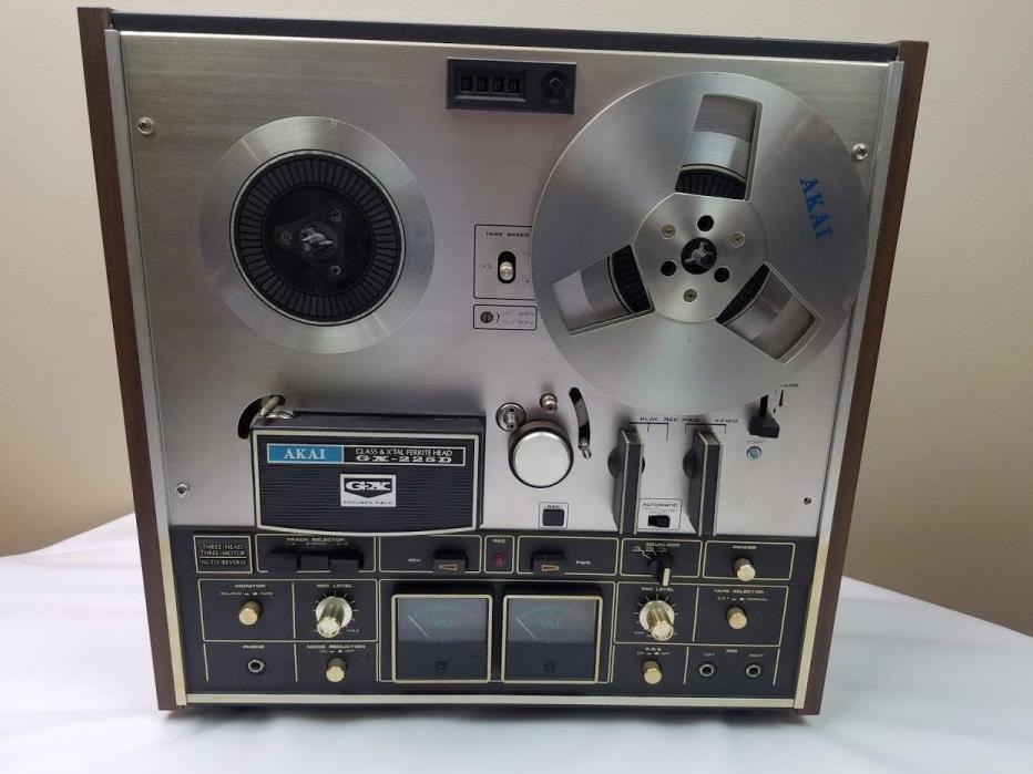 Vintage AKAI GX -225D Reel to Reel. Tested and Working