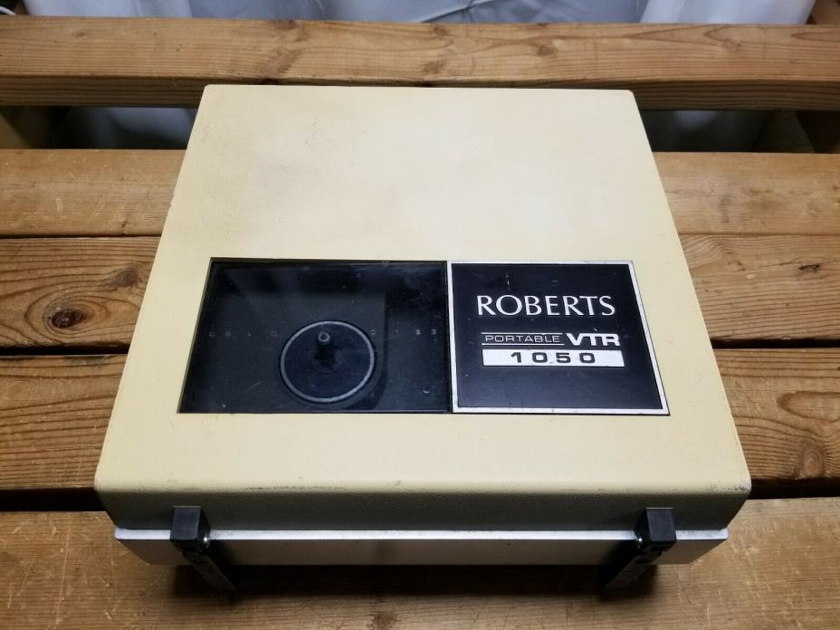 Roberts 1050 Portable VTR Reel to Reel Video Recorder.
