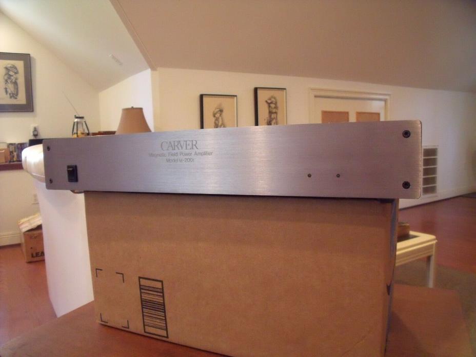 Carver M-200t Power Amplifier - Excellent Condition