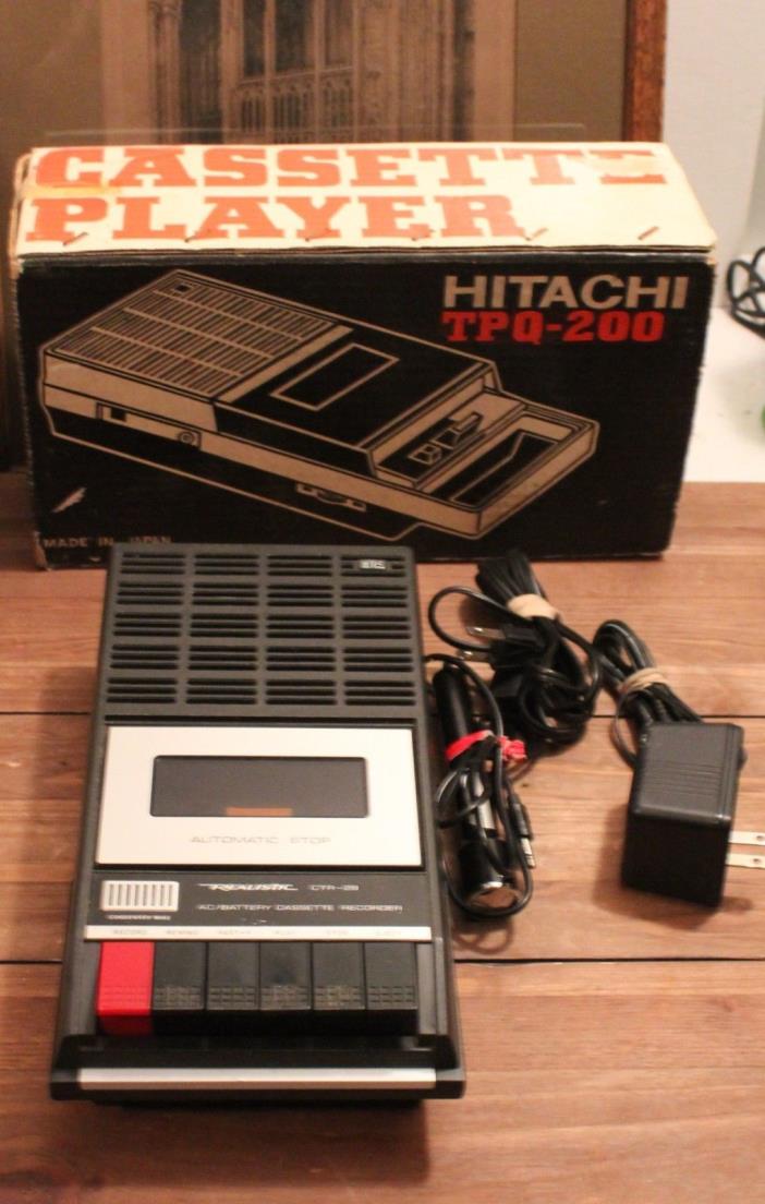 Hitachi TPQ-200 Cassette Player With Box Microphone and AC Adapter *tested*