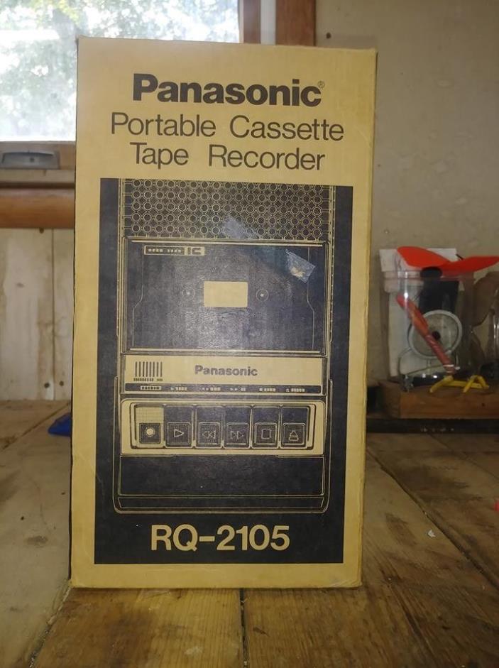 Panasonic Portable Cassette TAPE Player / Recorder RQ-2105 w/ Box Packaging
