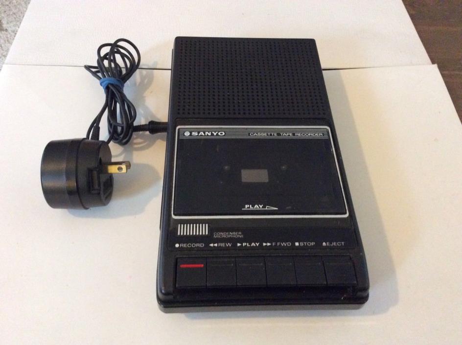 SANYO SLIM2 CASSETTE TAPE RECORDER WORKS